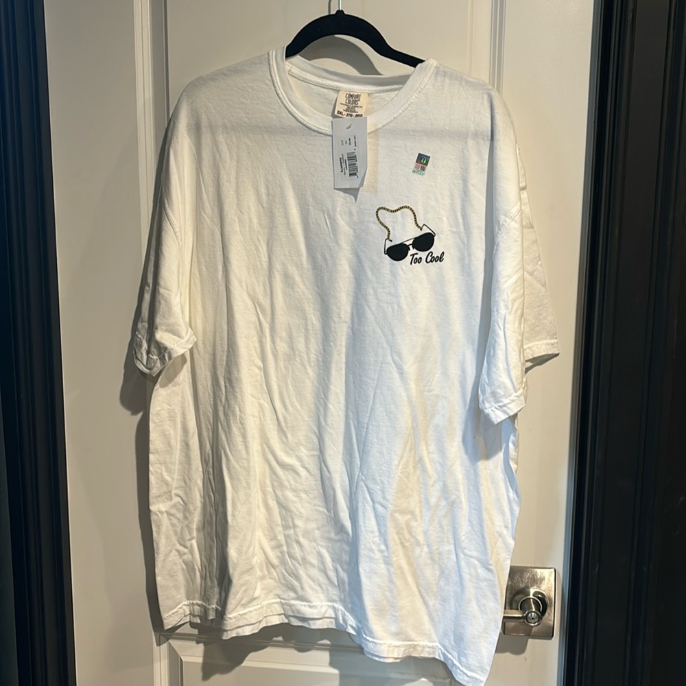 Men’s white 2XL Vanderbilt commodores t shirt nwt